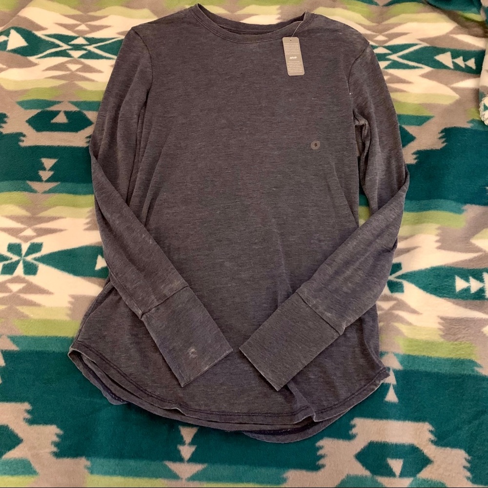 Aerie long sleeve shirt